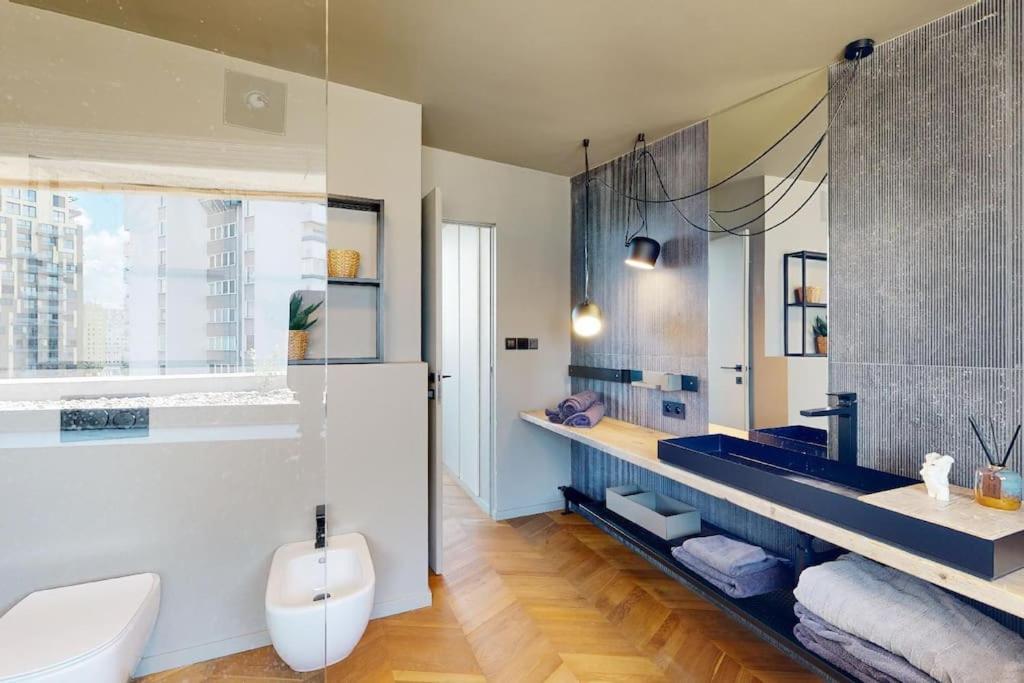 Ferienwohnung Stylovy Loft S Ohromnou Terasou Pressburg Exterior foto