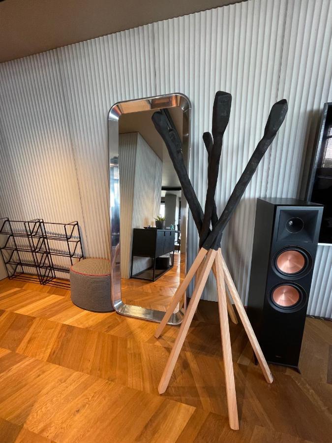 Ferienwohnung Stylovy Loft S Ohromnou Terasou Pressburg Exterior foto